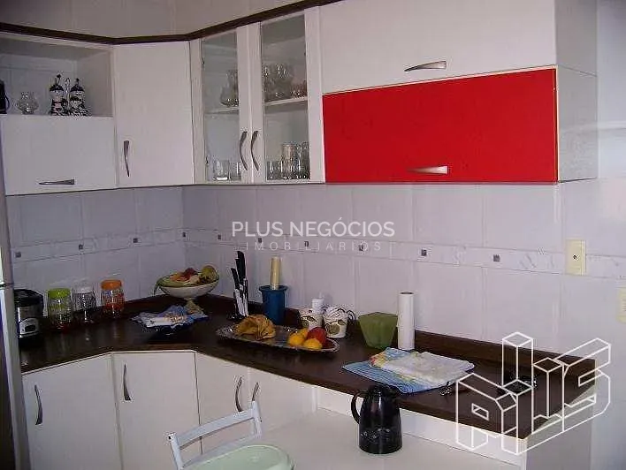 Casa, 3 quartos, 275 m² - Foto 6