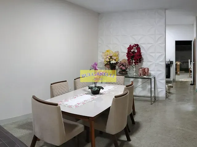 Casa com 257m² 3 quartos e 3 banheiros, à venda, no bairro CECAP em Jundiaí