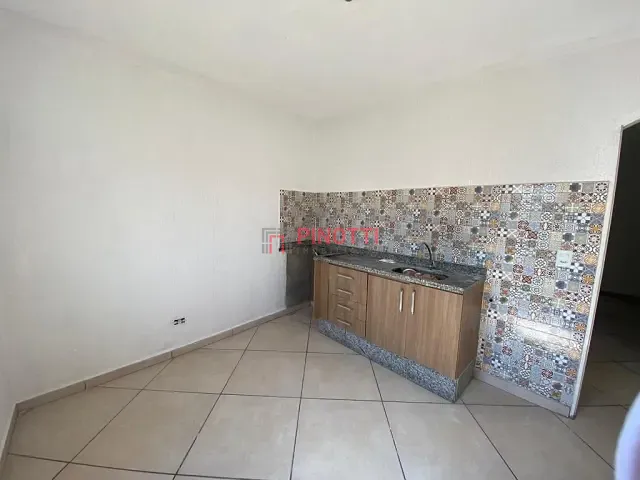 Casa 5 quartos e 3 banheiros, à venda, no bairro Ferrazópolis em São Bernardo do Campo