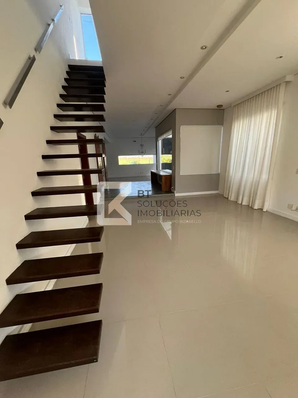 Casa, 3 quartos, 292 m² - Foto 4