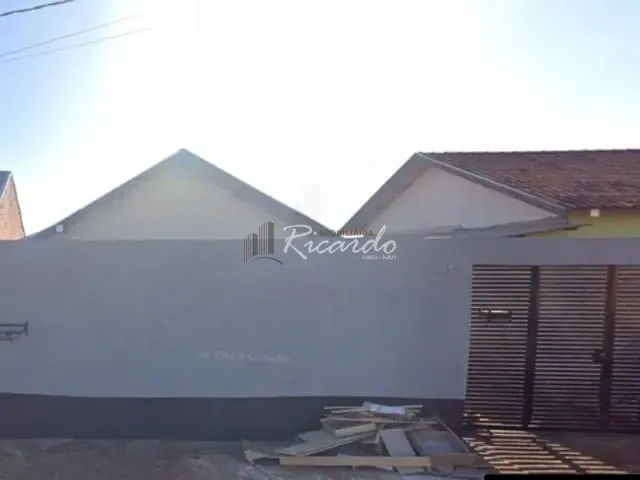Casa com 200m² 2 quartos e 1 banheiro, à venda, no bairro Jardim São Bento em Arapongas