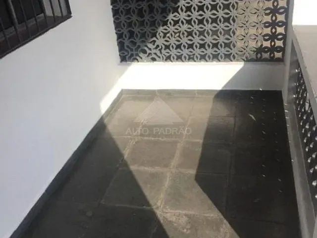 Casa com 300m² 2 quartos e 1 banheiro, à venda, no bairro Vila Bocaina em Mauá