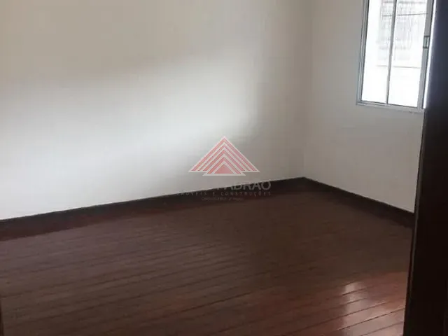 Casa com 300m² 2 quartos e 1 banheiro, à venda, no bairro Vila Bocaina em Mauá
