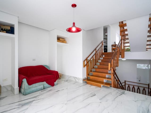 Casa com 800m² 7 quartos e 6 banheiros, à venda, no bairro Jardim Leonor em São Paulo
