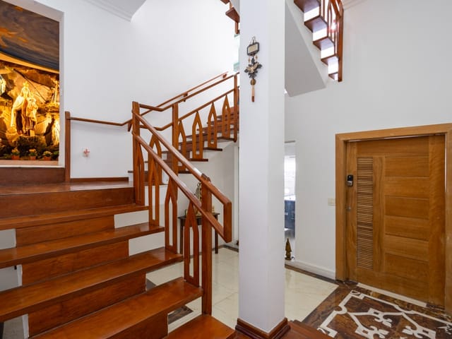 Casa com 800m² 7 quartos e 6 banheiros, à venda, no bairro Jardim Leonor em São Paulo