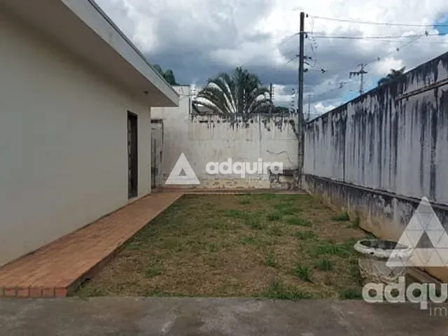 Casa com 382m² 3 quartos e 6 banheiros, à venda, no bairro Orfãs em Ponta Grossa