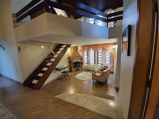 Casa com 490m² 3 quartos e 1 banheiro, à venda, no bairro Jardim Pilar em Mauá