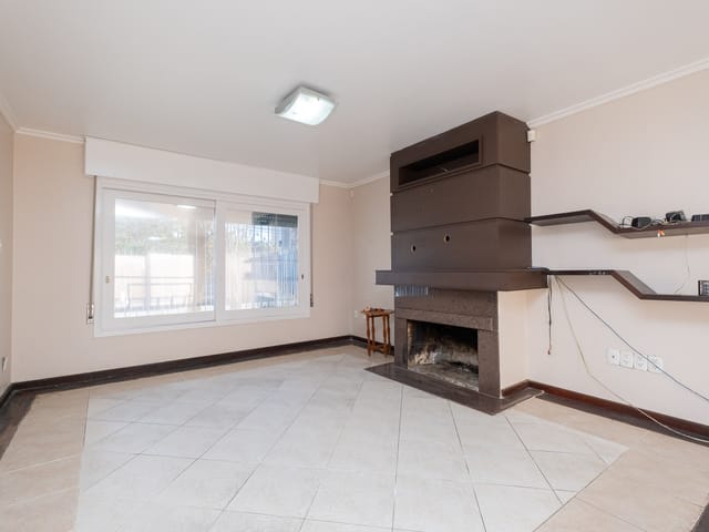 Casa 3 quartos e 4 banheiros, à venda, no bairro Centro em Pelotas
