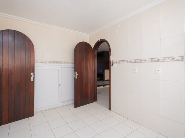 Casa 3 quartos e 4 banheiros, à venda, no bairro Centro em Pelotas