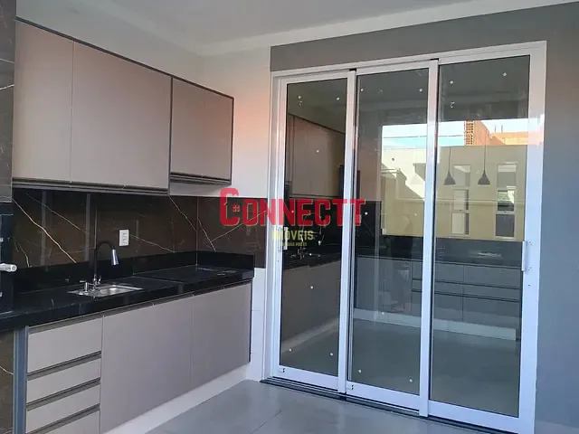 Casa com 200m² 3 quartos e 3 banheiros, à venda, no bairro Jardim Manoel Penna em Ribeirão Preto
