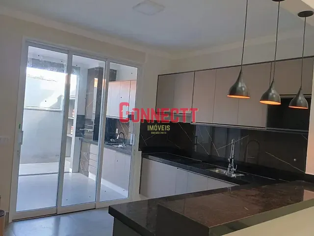 Casa com 200m² 3 quartos e 3 banheiros, à venda, no bairro Jardim Manoel Penna em Ribeirão Preto
