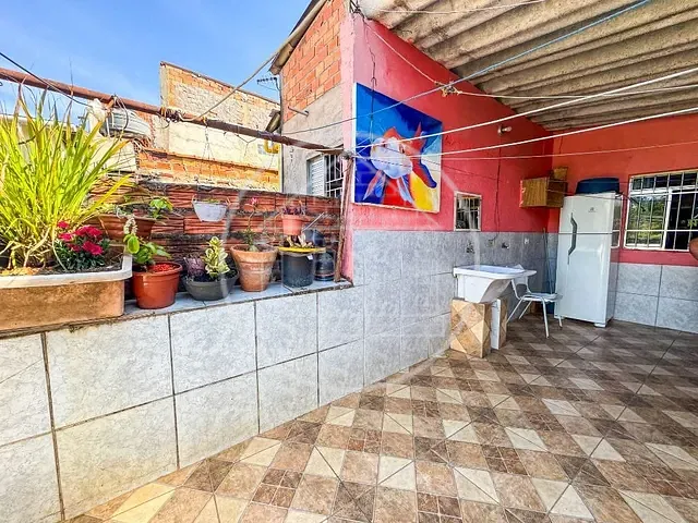 Casa com 350m² 7 quartos e 3 banheiros, à venda, no bairro Vila Natal em São Paulo