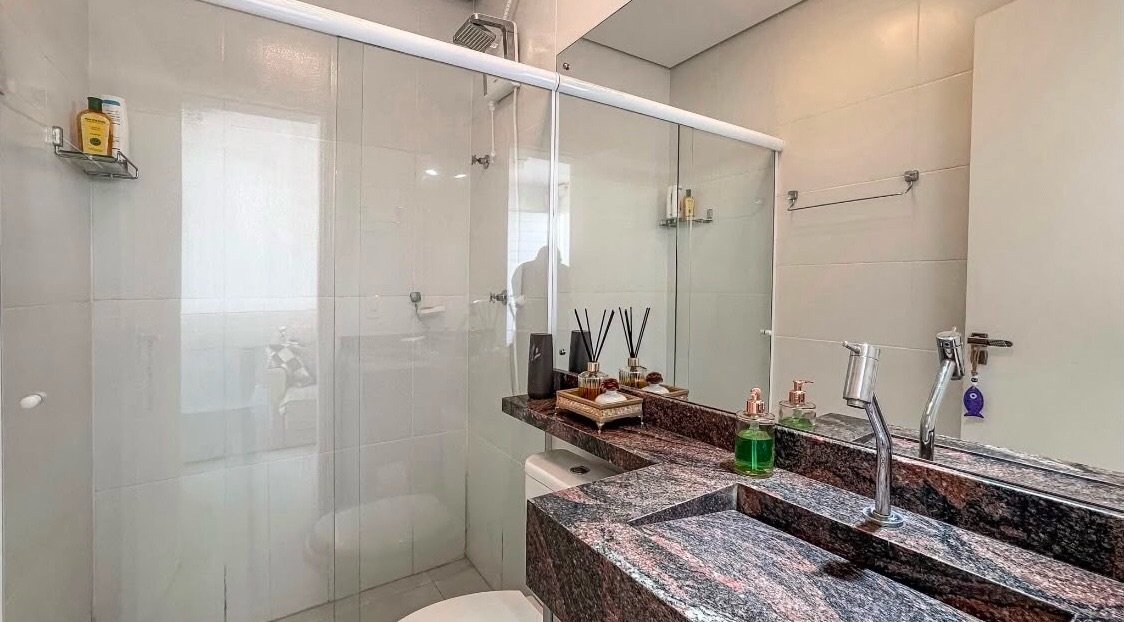 Casa à venda no Amarilis, Laranjal - 65 m², 2 quartos, móveis planejados, 4 splits, área gourmet com piscina e vaga para 2 carros. - 7
