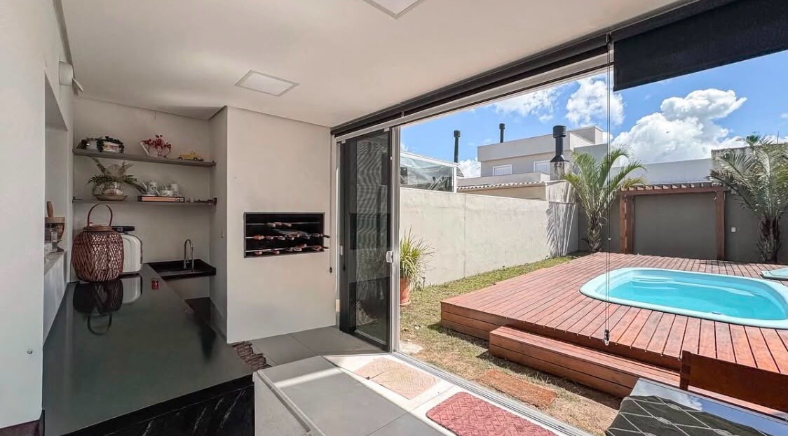 Casa à venda no Amarilis, Laranjal - 65 m², 2 quartos, móveis planejados, 4 splits, área gourmet com piscina e vaga para 2 carros. - 8