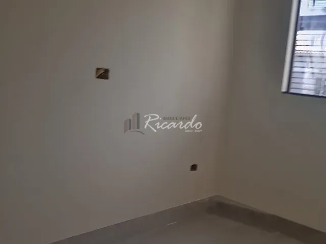 Casa 3 quartos e 1 banheiro, à venda, no bairro Jardim Interlagos em Arapongas