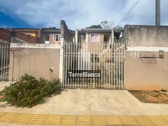 Casa com 163m² 2 quartos e 1 banheiro, à venda ou para alugar, no bairro Nova Rússia em Ponta Grossa