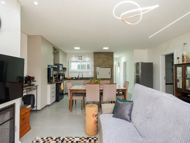 Casa com 360m² 3 quartos e 2 banheiros, à venda, no bairro Centro em Pelotas