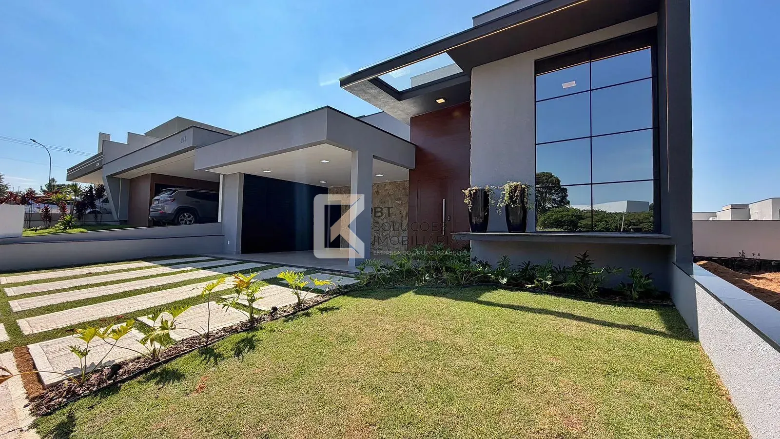Casa, 3 quartos, 189 m² - Foto 2