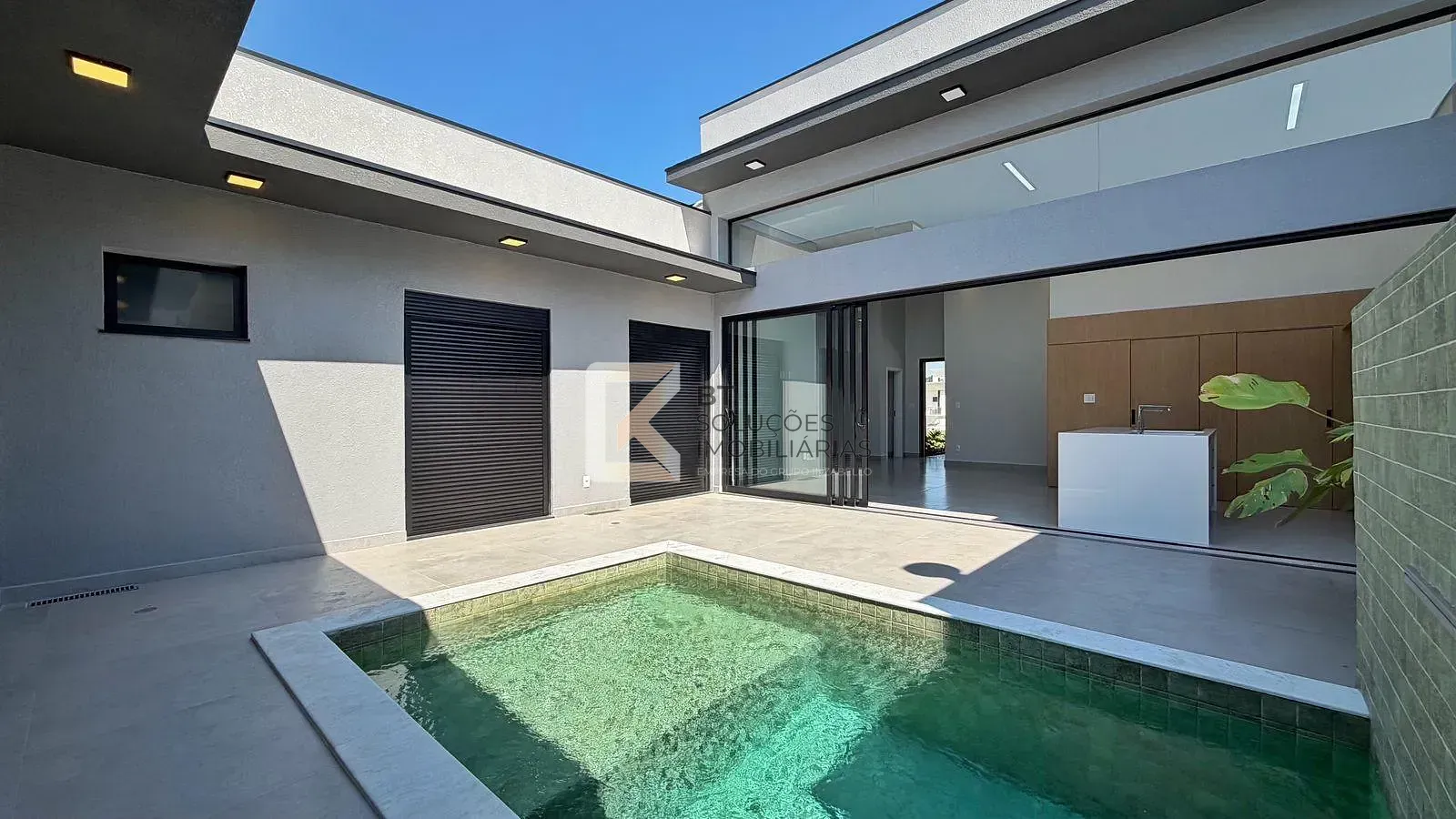 Casa, 3 quartos, 189 m² - Foto 1