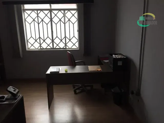 Casa com 280m² 5 quartos e 3 banheiros, à venda, no bairro Centro em Sorocaba