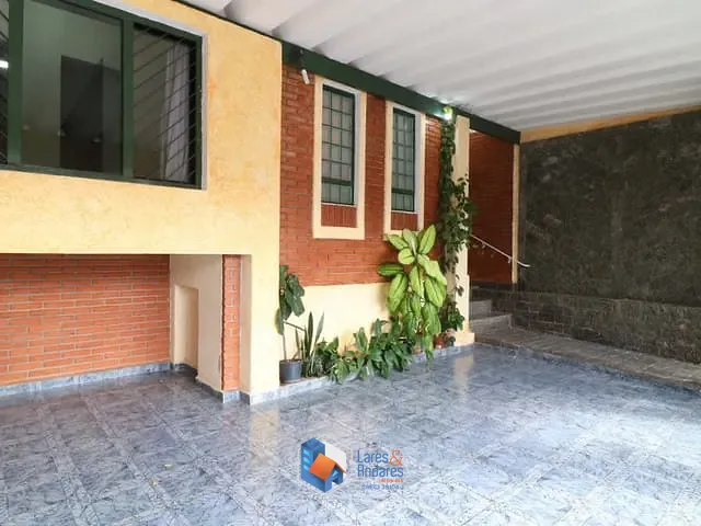 Casa com 188m² 4 quartos e 5 banheiros, à venda, no bairro Bortolândia em São Paulo