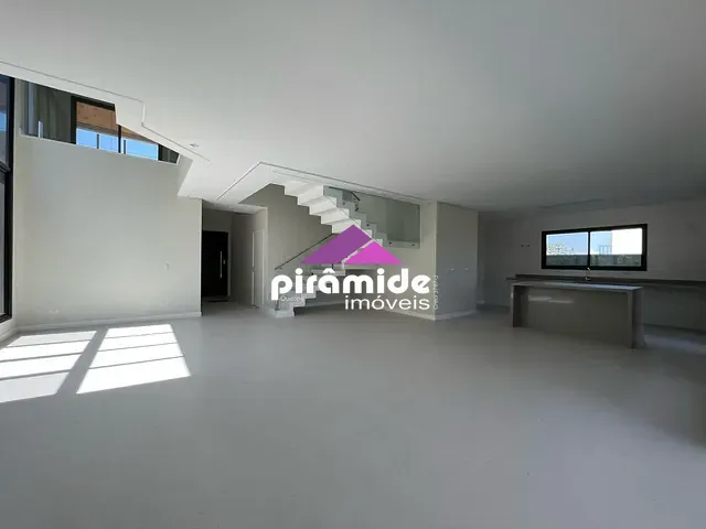 Casa com 494m² 4 quartos e 6 banheiros, à venda, no bairro Urbanova em São José dos Campos