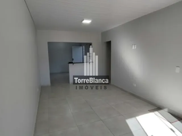 Casa com 120m² 2 quartos e 2 banheiros, à venda ou para alugar, no bairro Boa Vista em Ponta Grossa
