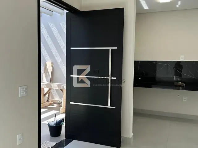 Casa com 150m² 3 quartos e 2 banheiros, à venda, no bairro Jardim Bom Sucesso em Indaiatuba