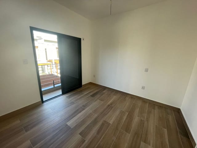 Casa com 110m² 3 quartos e 2 banheiros, à venda, no bairro Urbanova em São José dos Campos