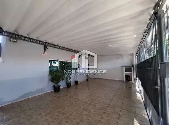 Casa, 4 quartos, 213 m² - Foto 1