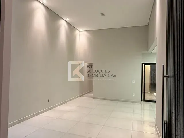Casa com 227m² 3 quartos e 4 banheiros, à venda, no bairro Vila Rubens em Indaiatuba