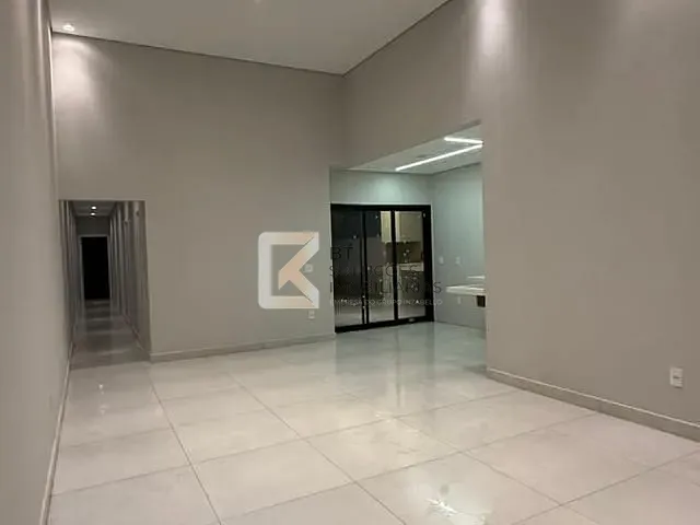 Casa com 227m² 3 quartos e 4 banheiros, à venda, no bairro Vila Rubens em Indaiatuba
