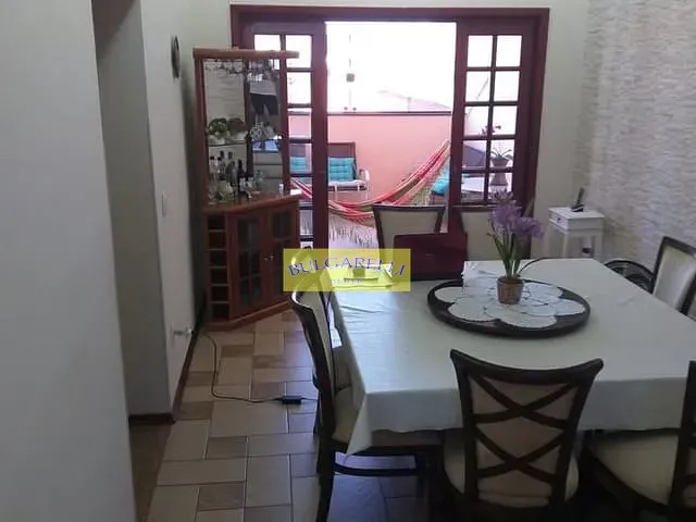 Casa com 300m² 3 quartos e 4 banheiros, à venda, no bairro Jardim Florestal em Jundiaí