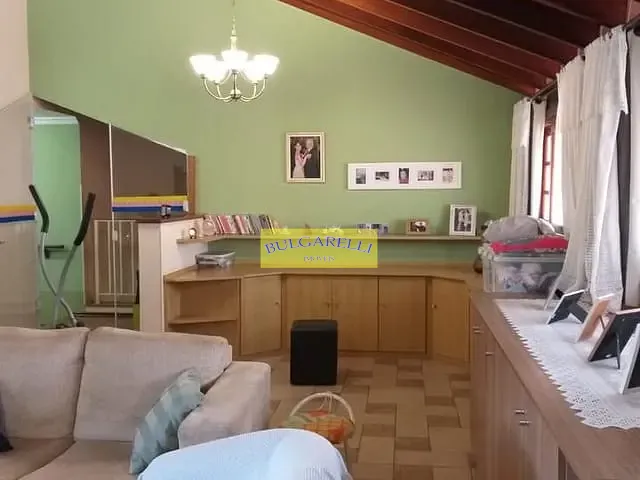Casa com 300m² 3 quartos e 4 banheiros, à venda, no bairro Jardim Florestal em Jundiaí