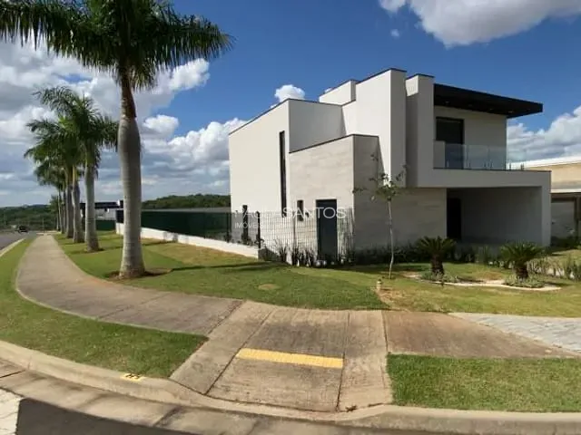 Casa com 533m² 4 quartos e 5 banheiros, à venda, no bairro Alphaville em Votorantim