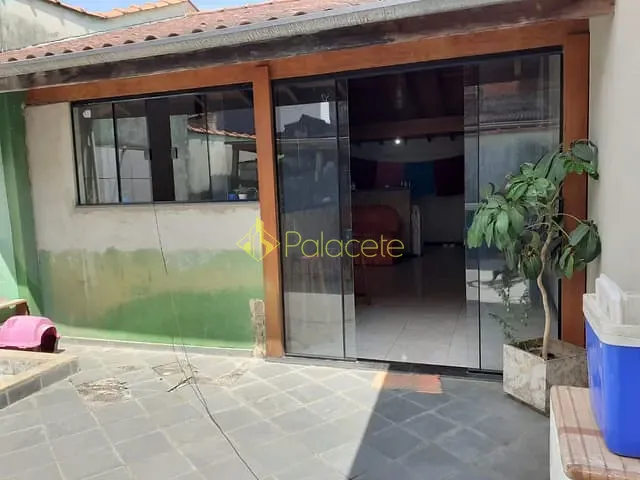 Casa com 297m² 2 quartos e 3 banheiros, à venda, no bairro Conjunto Habitacional Terra dos Ipês II (Fase II) em Pindamonhangaba