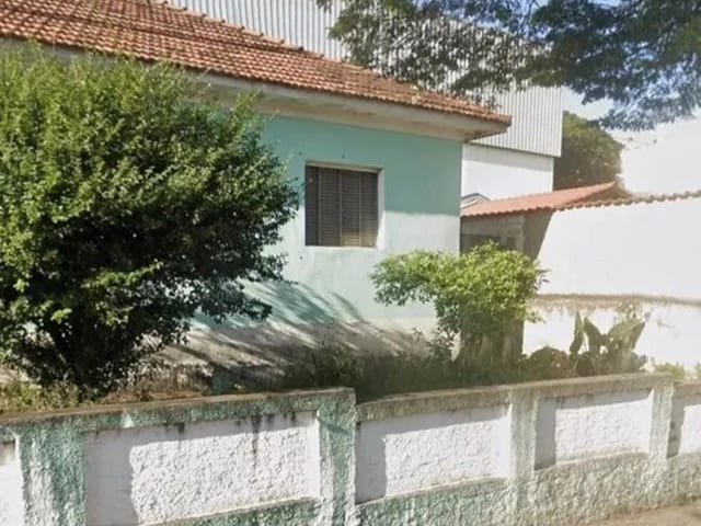 Casa com 380m² 2 quartos e 2 banheiros, à venda, no bairro Km 18 em Osasco