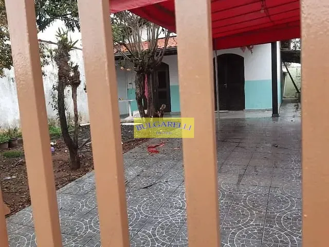 Casa com 195m² 2 quartos e 1 banheiro, à venda, no bairro Tulipas em Jundiaí