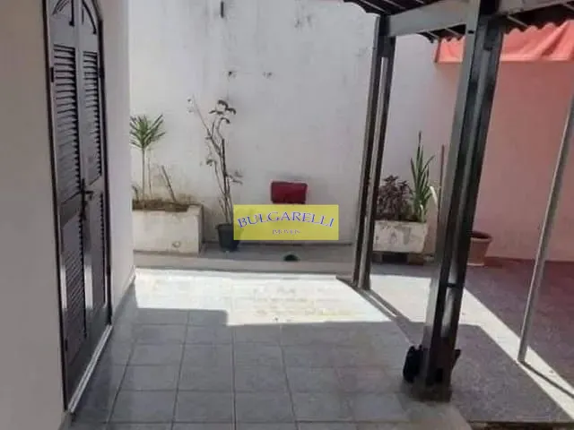 Casa com 195m² 2 quartos e 1 banheiro, à venda, no bairro Tulipas em Jundiaí