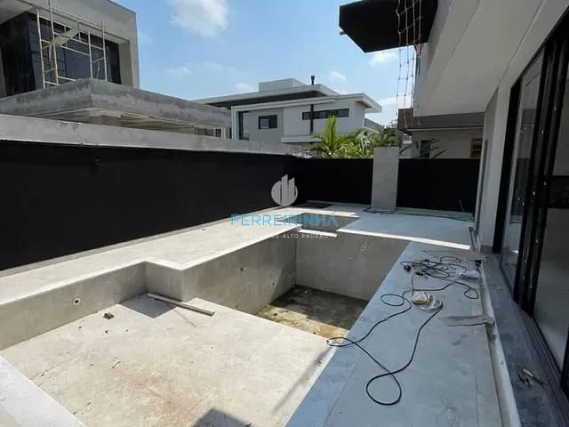 Casa com 450m² 5 quartos e 6 banheiros, à venda ou para alugar, no bairro Jardim do Golfe em São José dos Campos