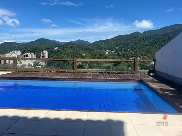 Casa 4 quartos e 5 banheiros, à venda, no bairro Centro em Petrópolis