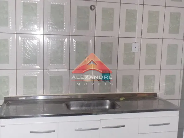Casa com 125m² 2 quartos e 1 banheiro, à venda, no bairro Conjunto Residencial Galo Branco em São José dos Campos