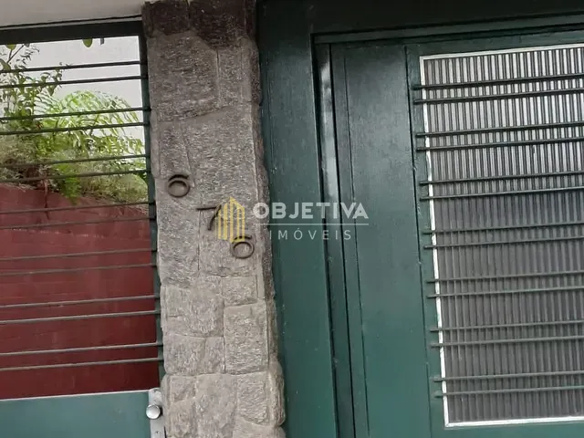Casa com 363m² 3 quartos e 2 banheiros, à venda, no bairro Higienópolis em Porto Alegre