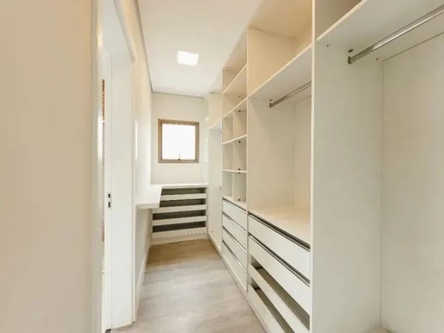 Casa com 532m² 4 quartos e 5 banheiros, à venda, no bairro Residencial Tambore em Barueri
