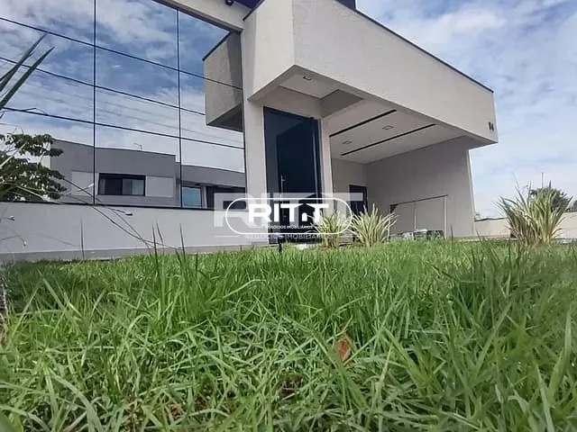 Casa com 250m² 3 quartos e 2 banheiros, à venda, no bairro Jardim Planalto em Monte Mor