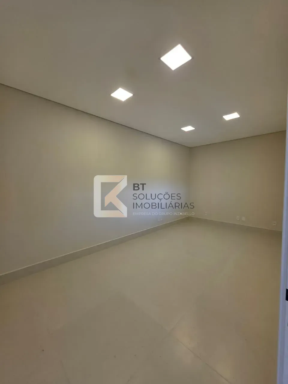Casa, 3 quartos, 300 m² - Foto 16