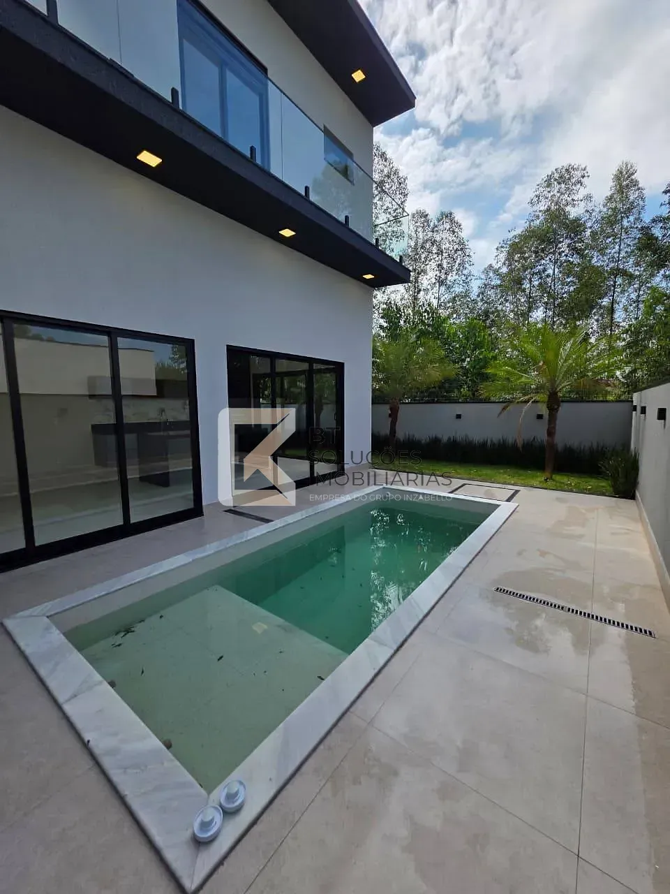Casa, 3 quartos, 300 m² - Foto 1