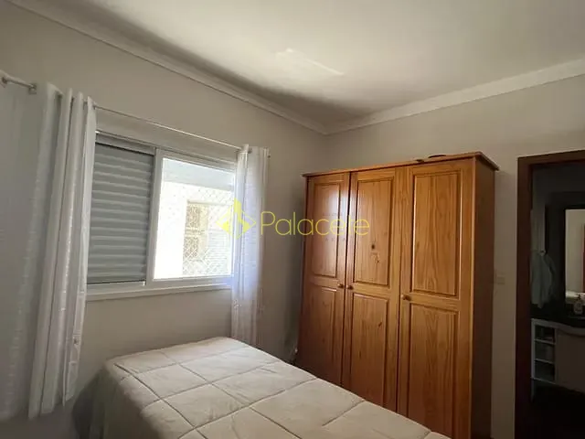 Casa com 256m² 4 quartos e 3 banheiros, à venda, no bairro Urbanova em São José Dos Campos