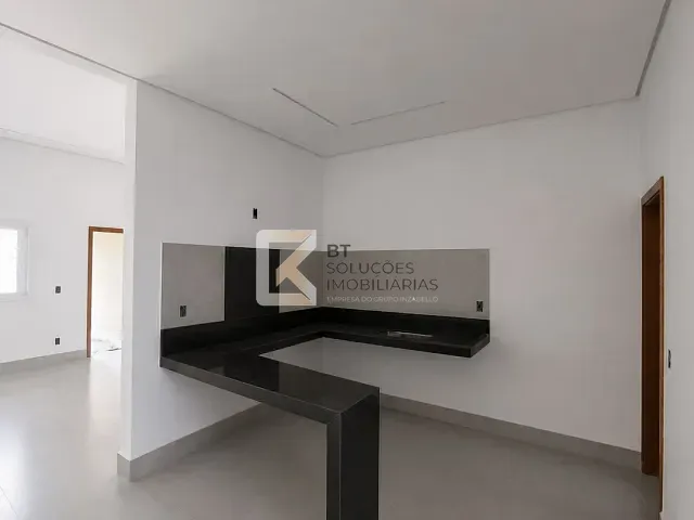 Casa com 150m² 3 quartos e 3 banheiros, à venda, no bairro Vila Suíça em Indaiatuba