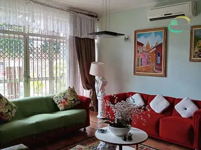 Casa com 453m² 3 quartos e 3 banheiros, à venda, no bairro Jardim Nova Europa em Campinas